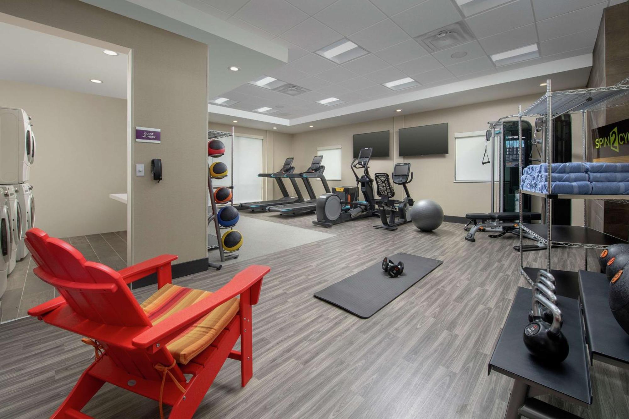 Home2 Suites By Hilton Edison Exterior photo