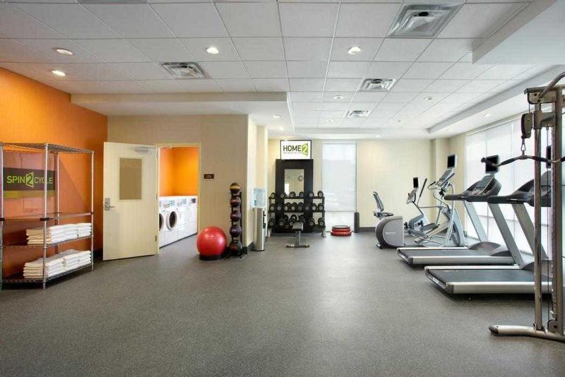 Home2 Suites By Hilton Edison Exterior photo